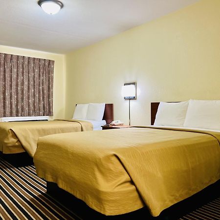 Suite 16 Motel Gore Екстериор снимка